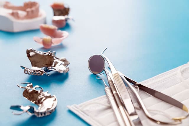 Especialistas en prótesis dentales en Lalín