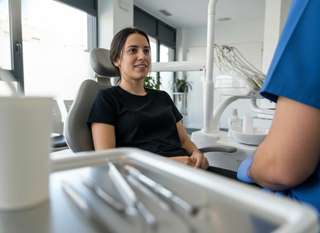 Implantes dentales en Lalín - Imagen 1